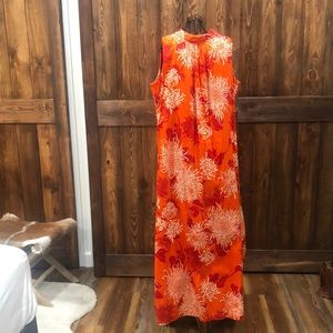 Beautiful handmade vintage Hawaiian dress.